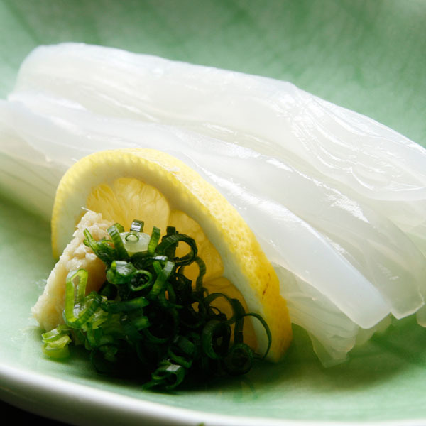 地場食材にこだわった烏賊（いか）素麺をご堪能下さい