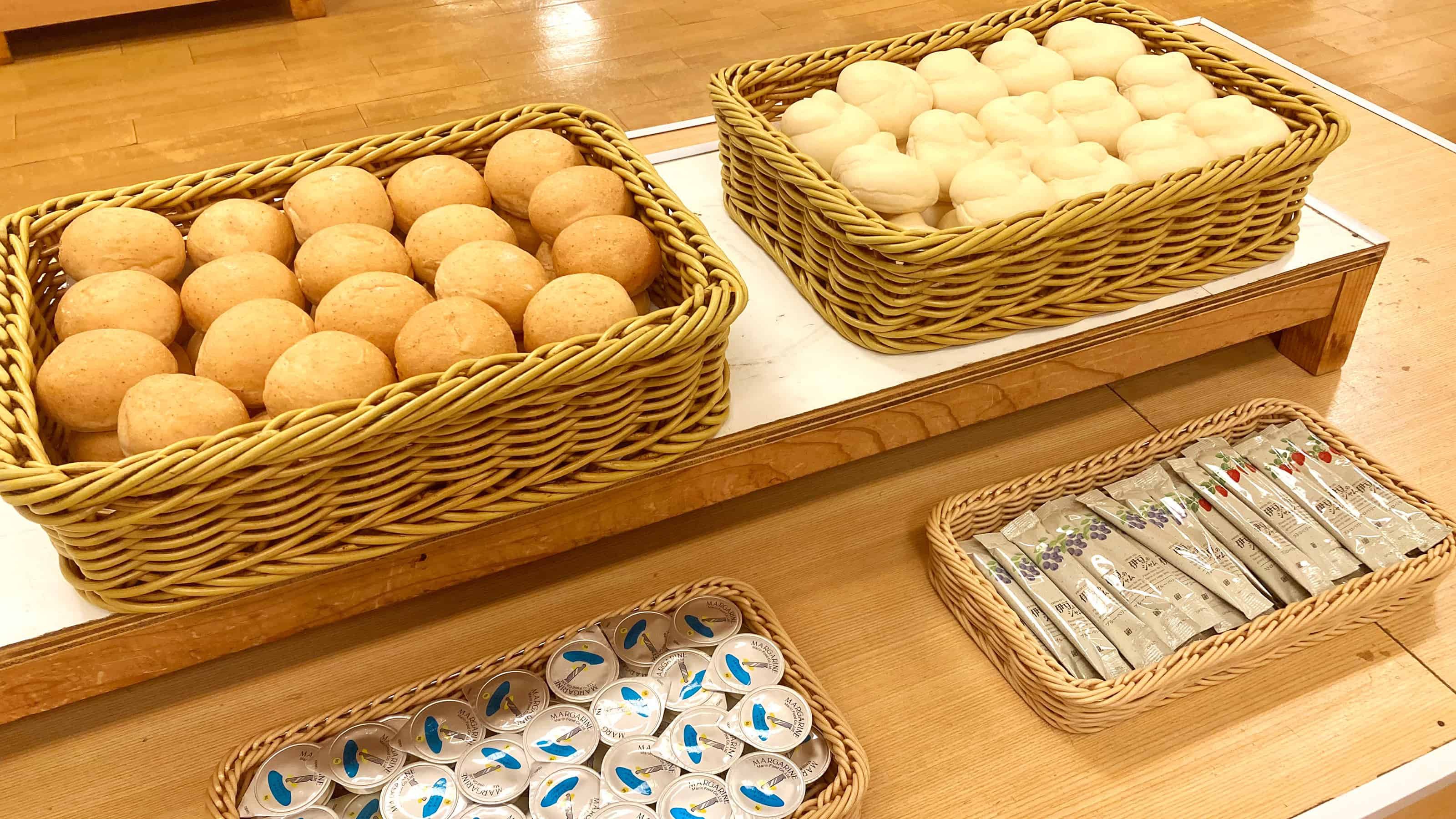 【朝食一例】