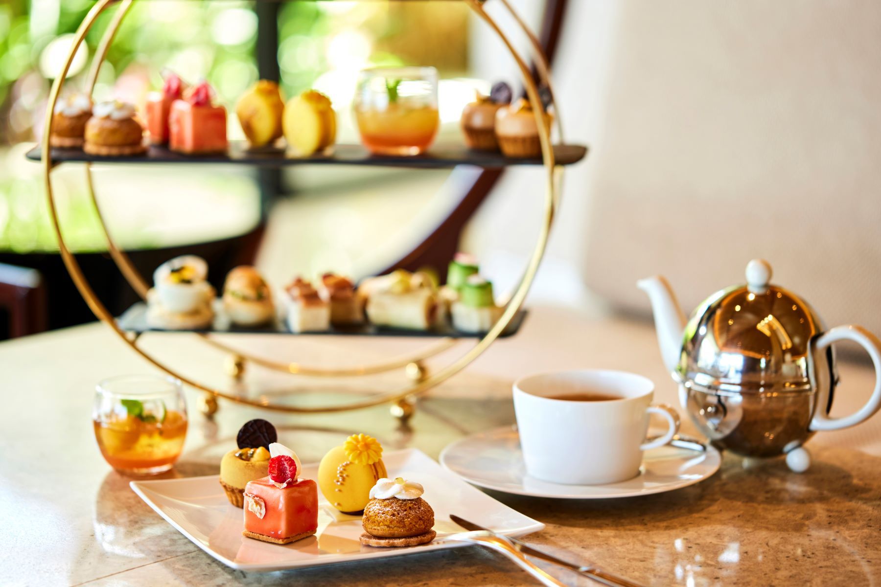 ロビーラウンジ & バーアフタヌーンティー