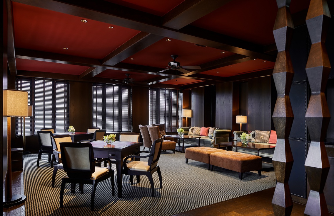 クラブラウンジ内観