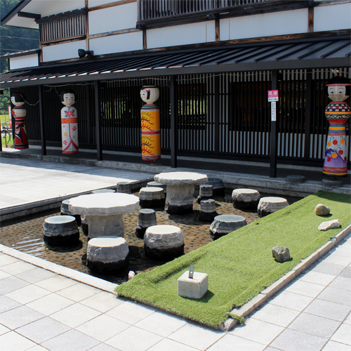 *津軽伝承工芸館/津軽の伝統工芸を見て・触れて・体験することができます。
