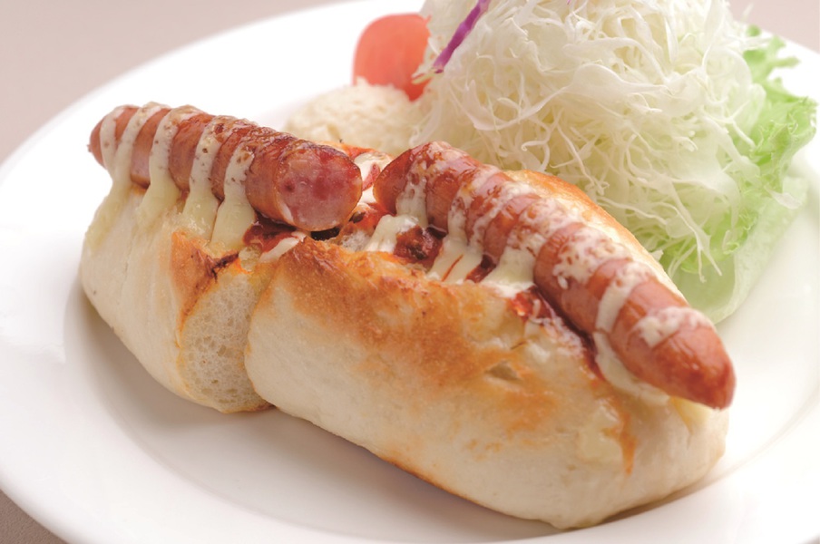 前田珈琲の選べる洋朝食：ホットドッグ