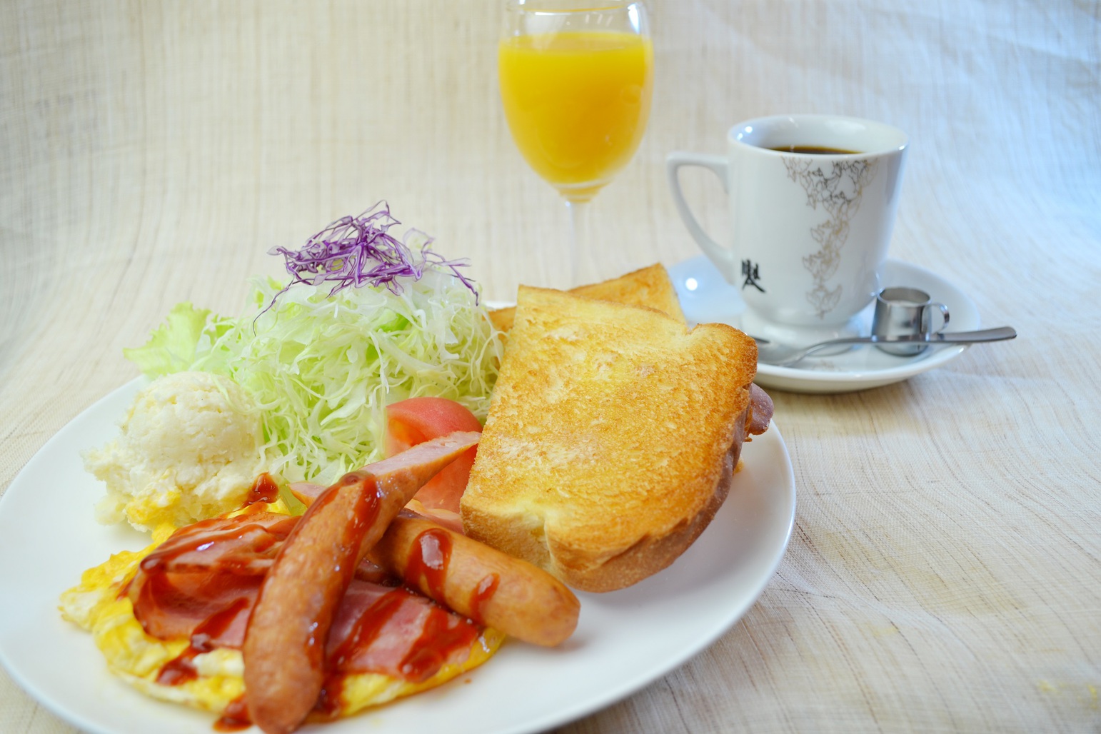 前田珈琲の選べる洋朝食：高台寺モーニングセット