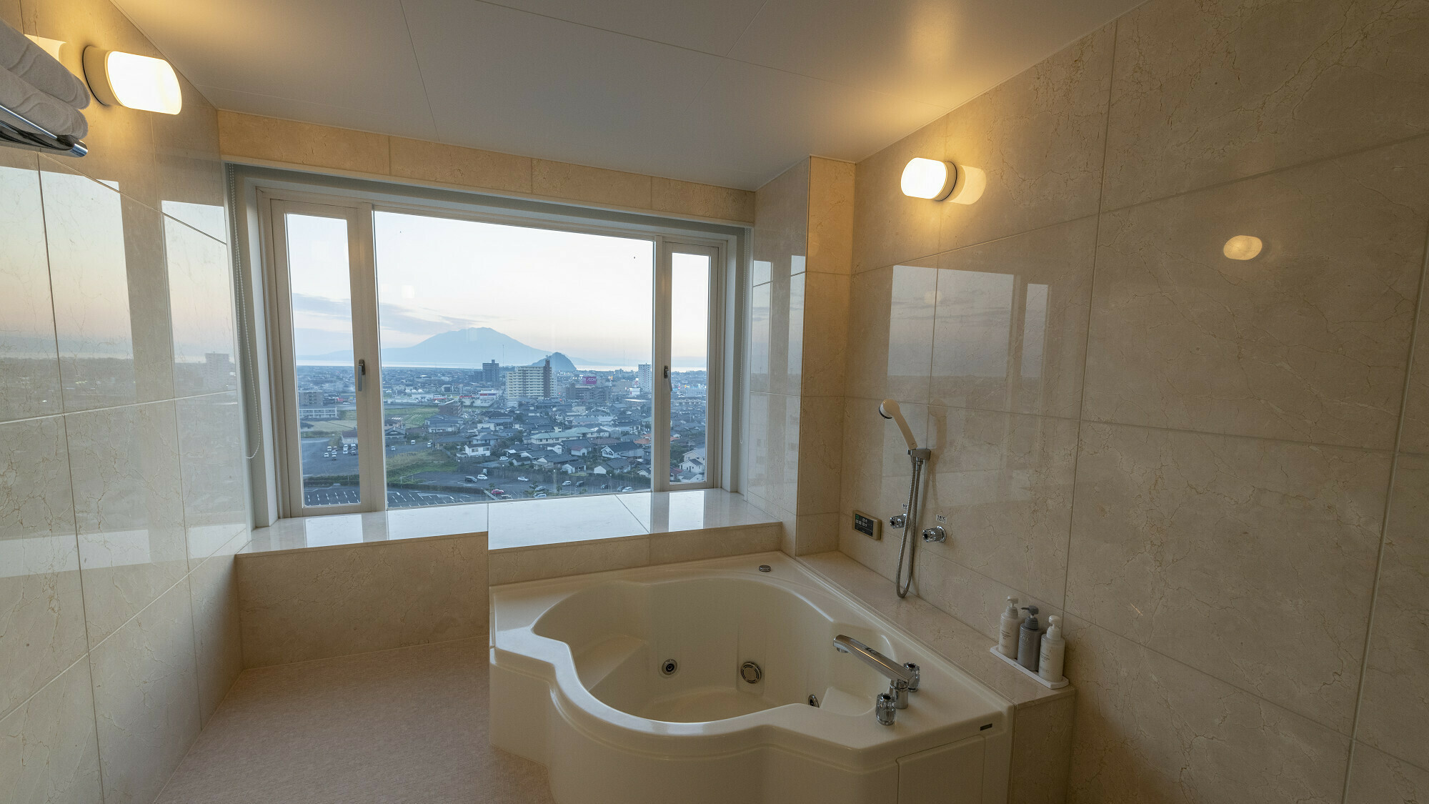 【本館】ロイヤルスイート 97.5平米③