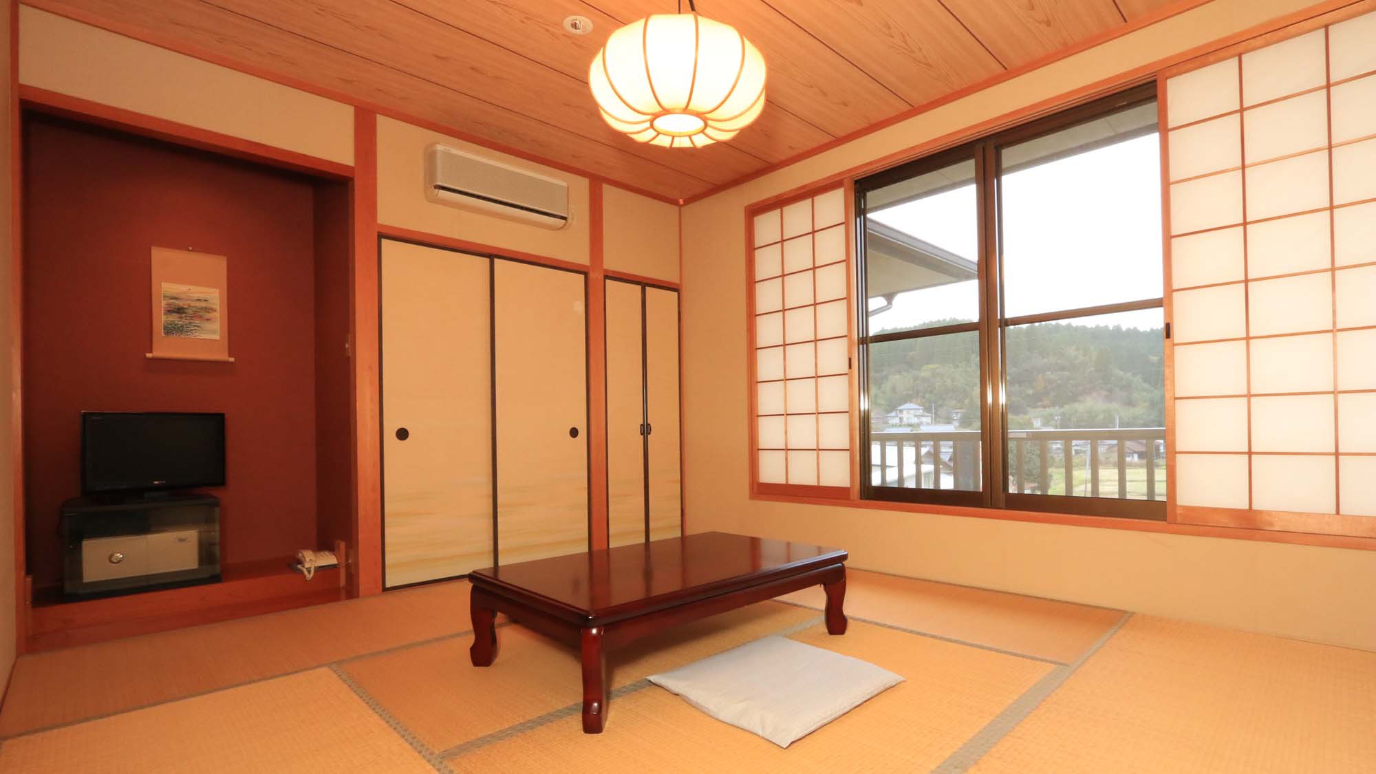 ＜和室８畳＞（朝食付き・素泊まりプラン用）清潔感のある、シンプルなお部屋です