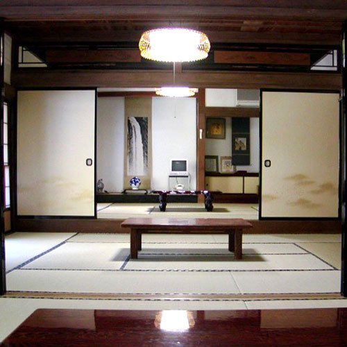 客室例
