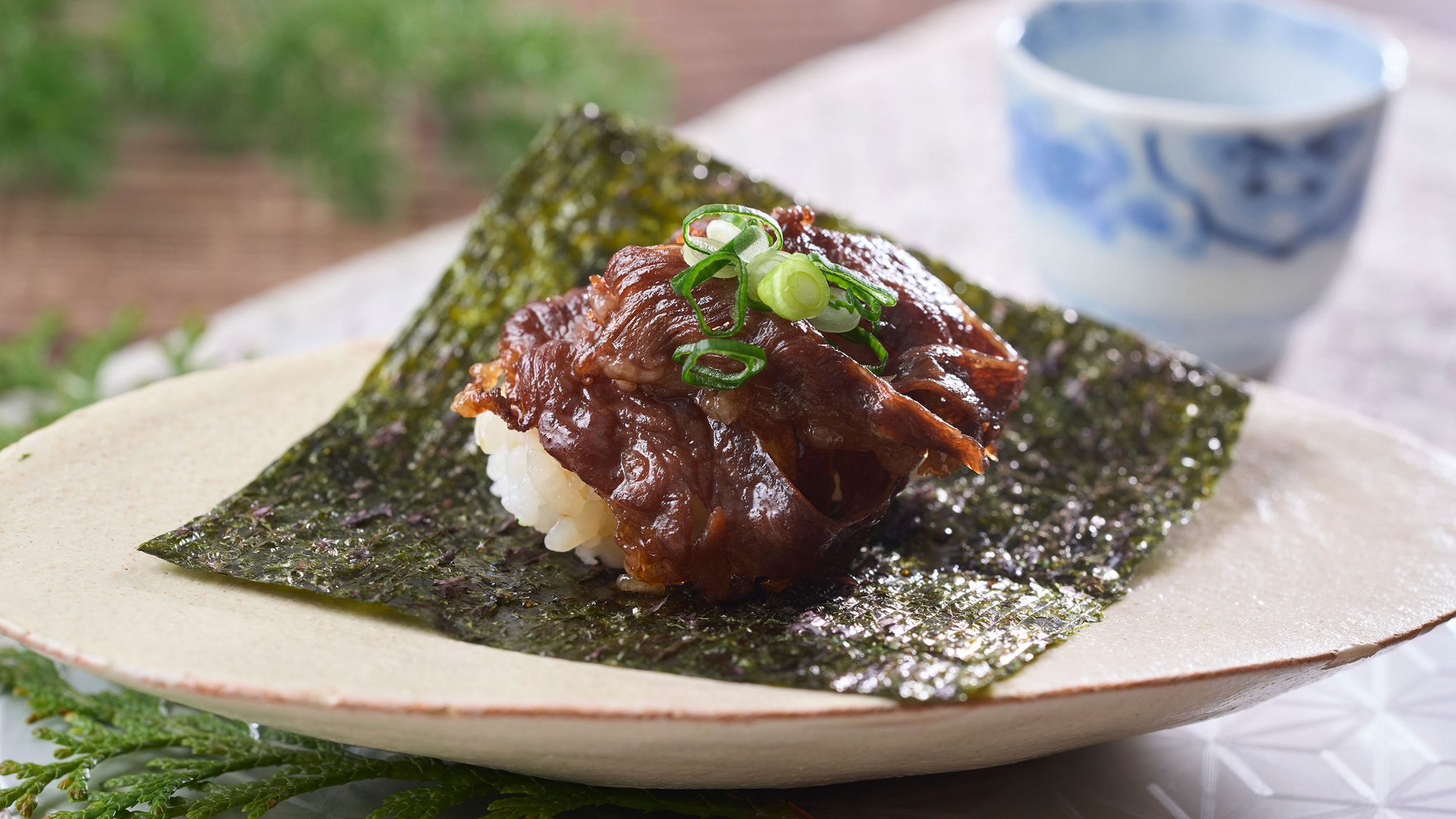 但馬牛鉄板すき焼き手巻き寿司（おすすめご当地グルメ）※イメージ