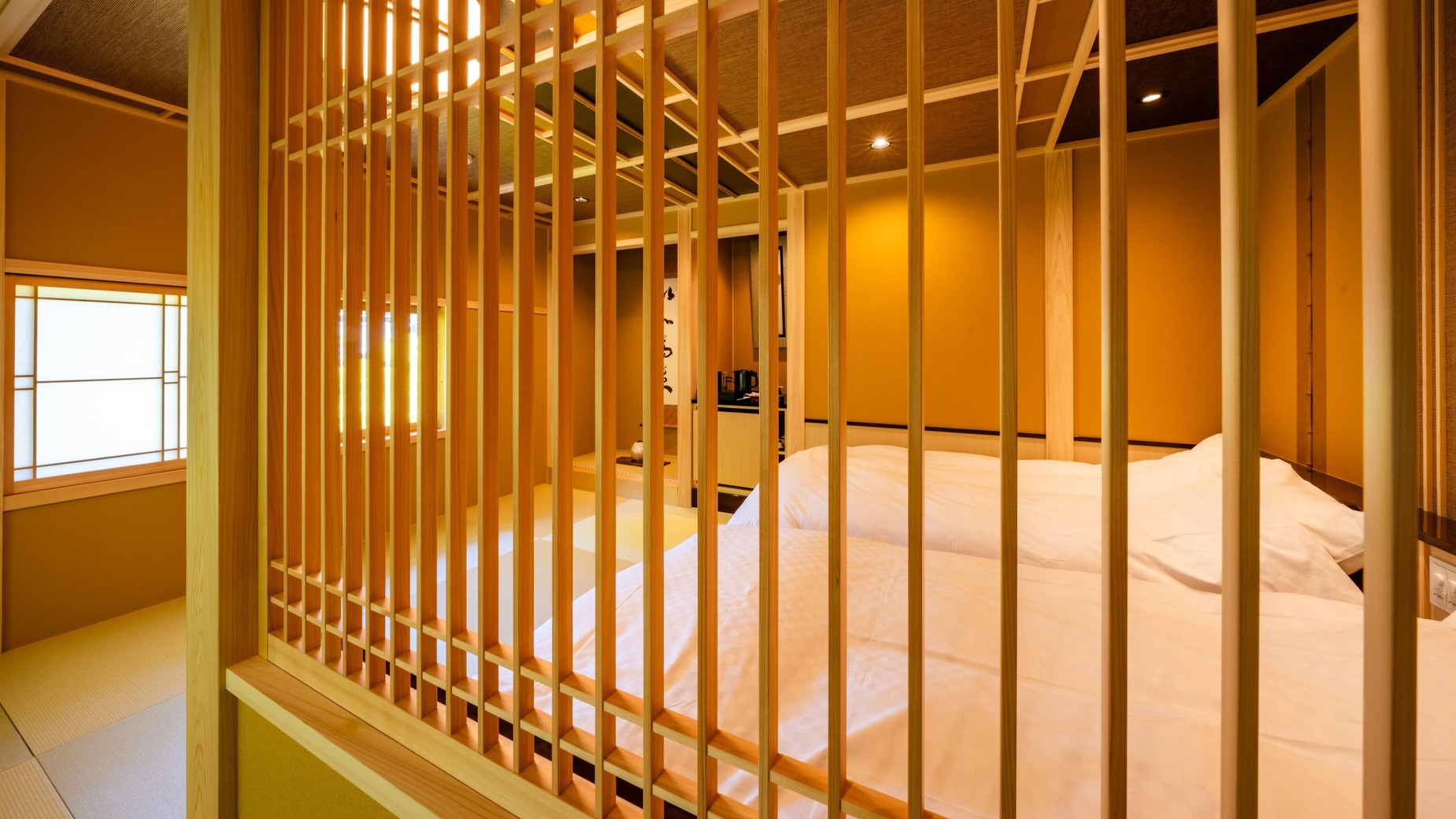 【離れ：40平米】上級和洋室瑠璃バス・トイレ付