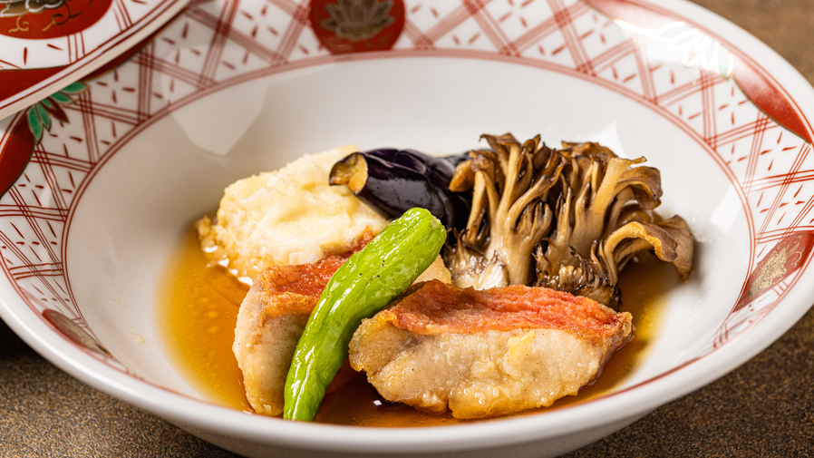 2025年12月〜2026年1月のメインチョイス：伊豆稲取産金目鯛揚げ出し茄子賴唐豆富舞茸