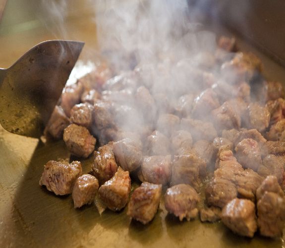 サイコロステーキ