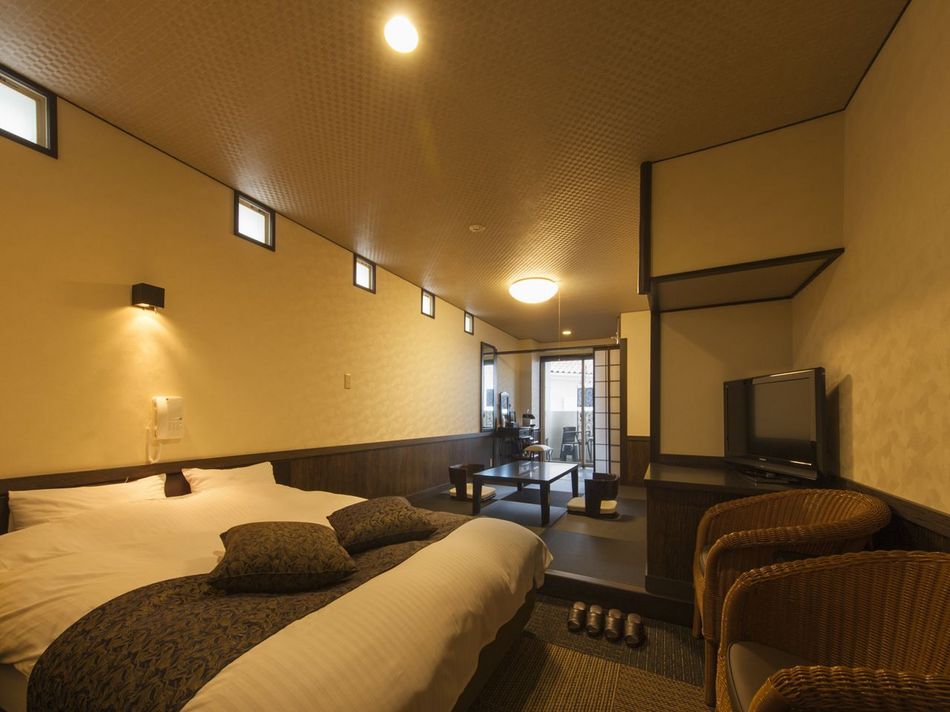 Main Building BALCONY Ocean Front Twin or Double Room with Private Open-Air Bath (Non Smoking) 