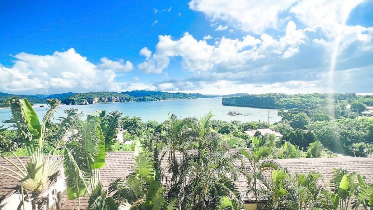 *客室：オーシャンビュー客室で、西表の自然をお楽しみいただけます