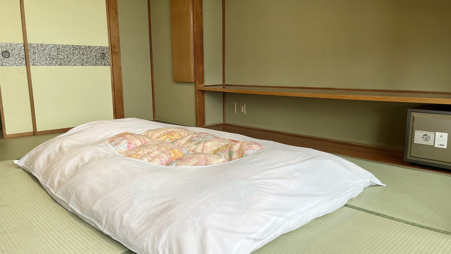 *【客室一例】お布団は事前にご準備しておりますのでお好きなタイミングでお寛ぎください