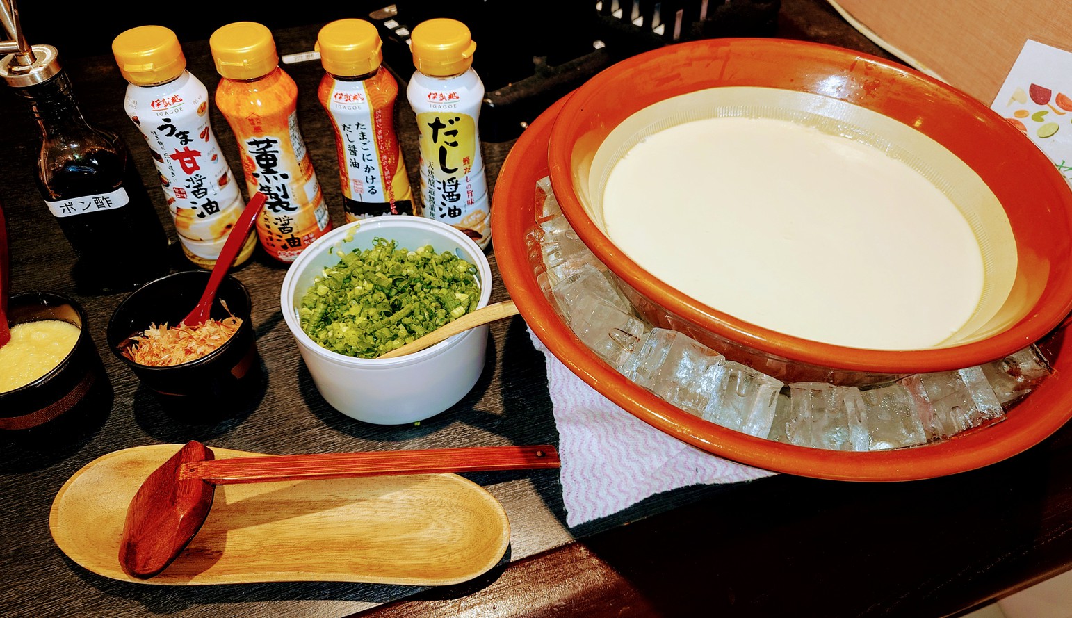 林荘のクセになる手作り豆腐
