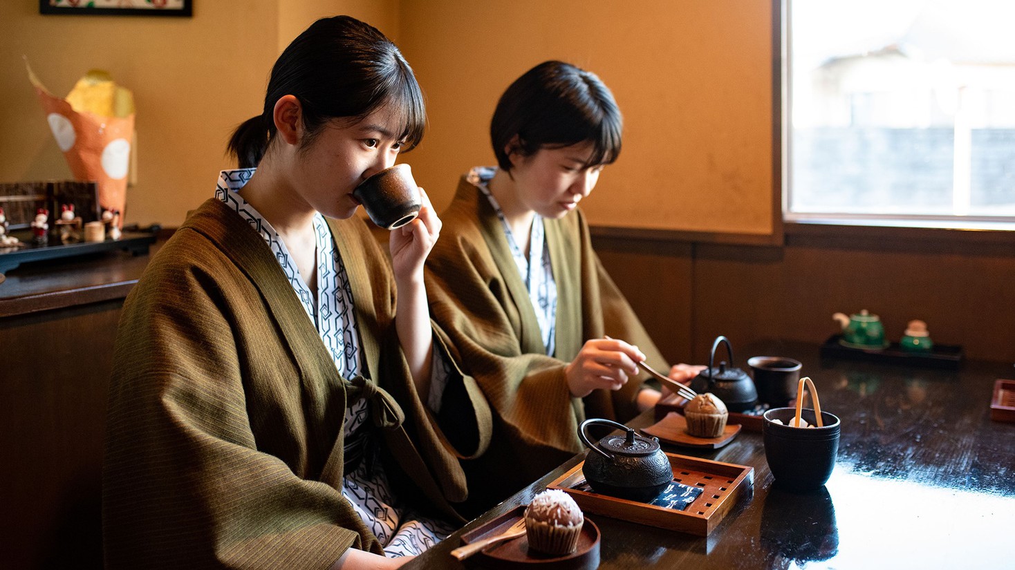 朝食後にはデザートにドリンクでゆったり過ごす