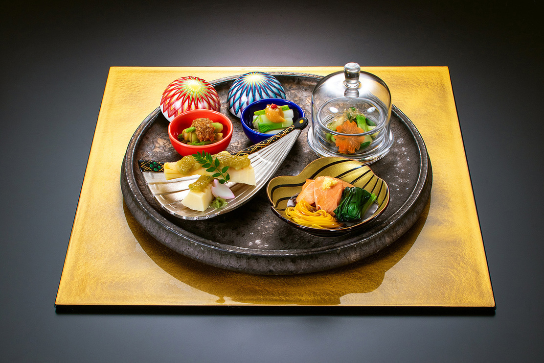 【季節の会席料理】桜鱒と春の山菜盛り合せ 5点盛り（2025年5月末迄）