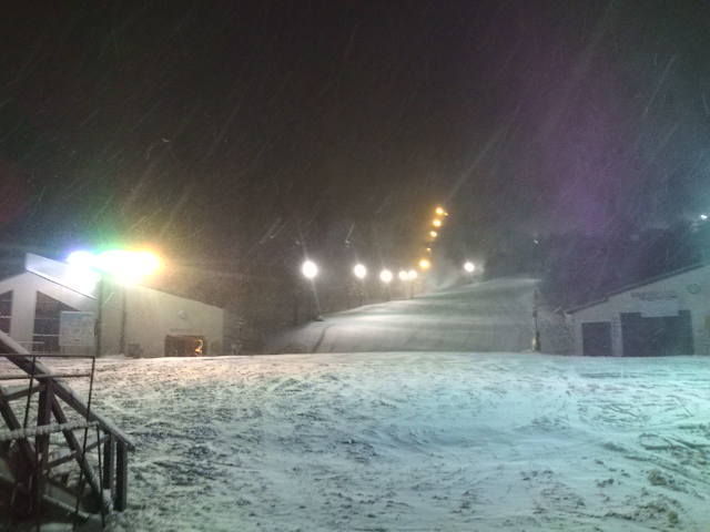 早朝営業時6時からの猫魔スキー場