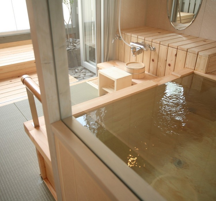 【部屋】「海のSuite」和室「紙／潮香」No３０７お子様連れも安心の畳敷きの木風呂