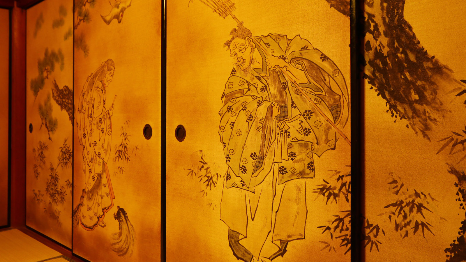 襖は、昭和40年に建てられた時のもの