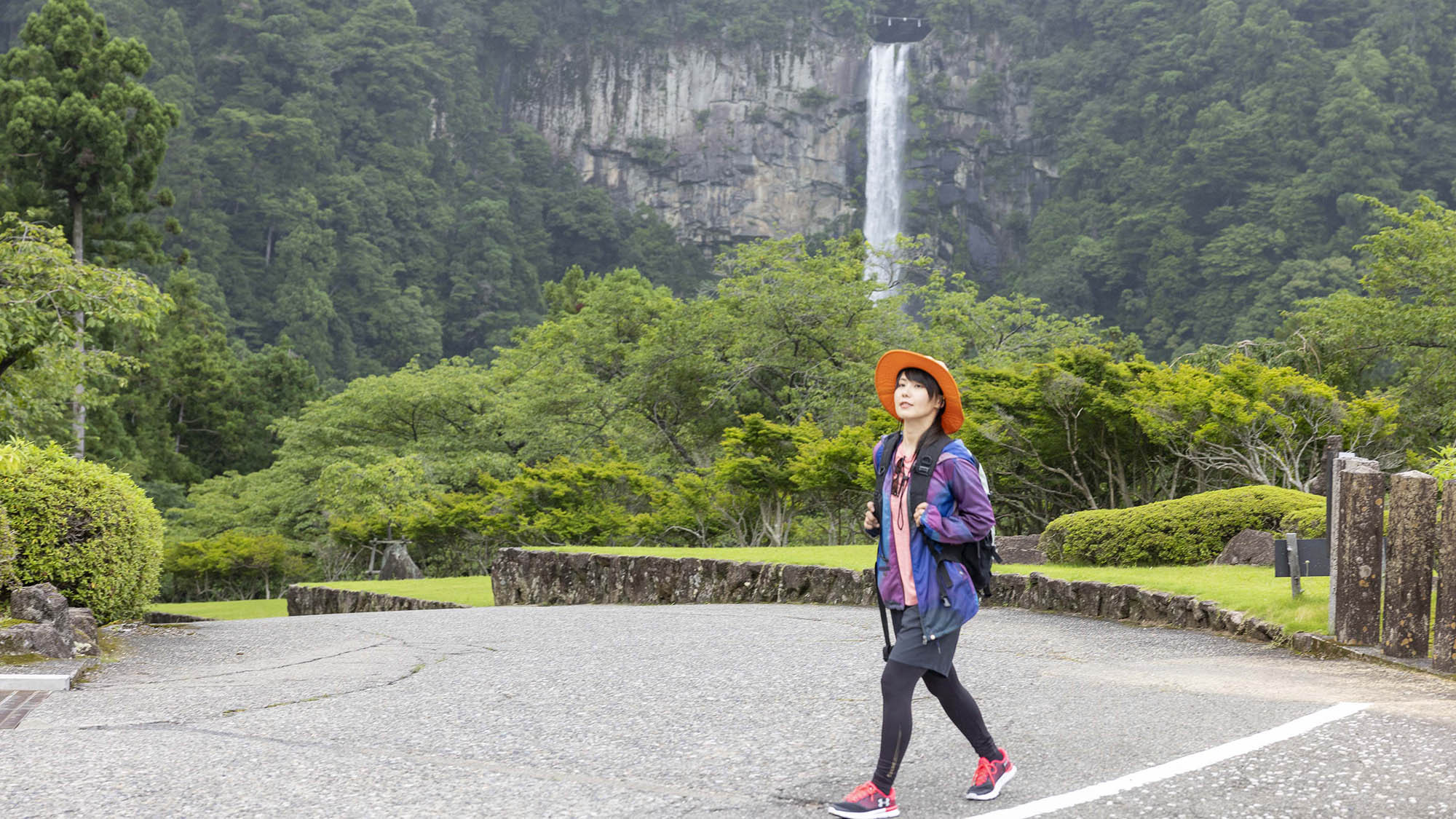 ・【周辺】那智山での心地よい散策。自然の美しさと調和する時間をお楽しみください