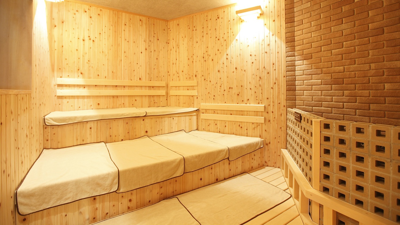 Kinka no Yu Dormy Inn Gifu ekimae Set in a prime location of Gifu, Kinka no Yu Dormy Inn Gifu ekimae puts everything the city has to offer just outside your doorstep. Both business travelers and tourists can enjoy the propertys facil