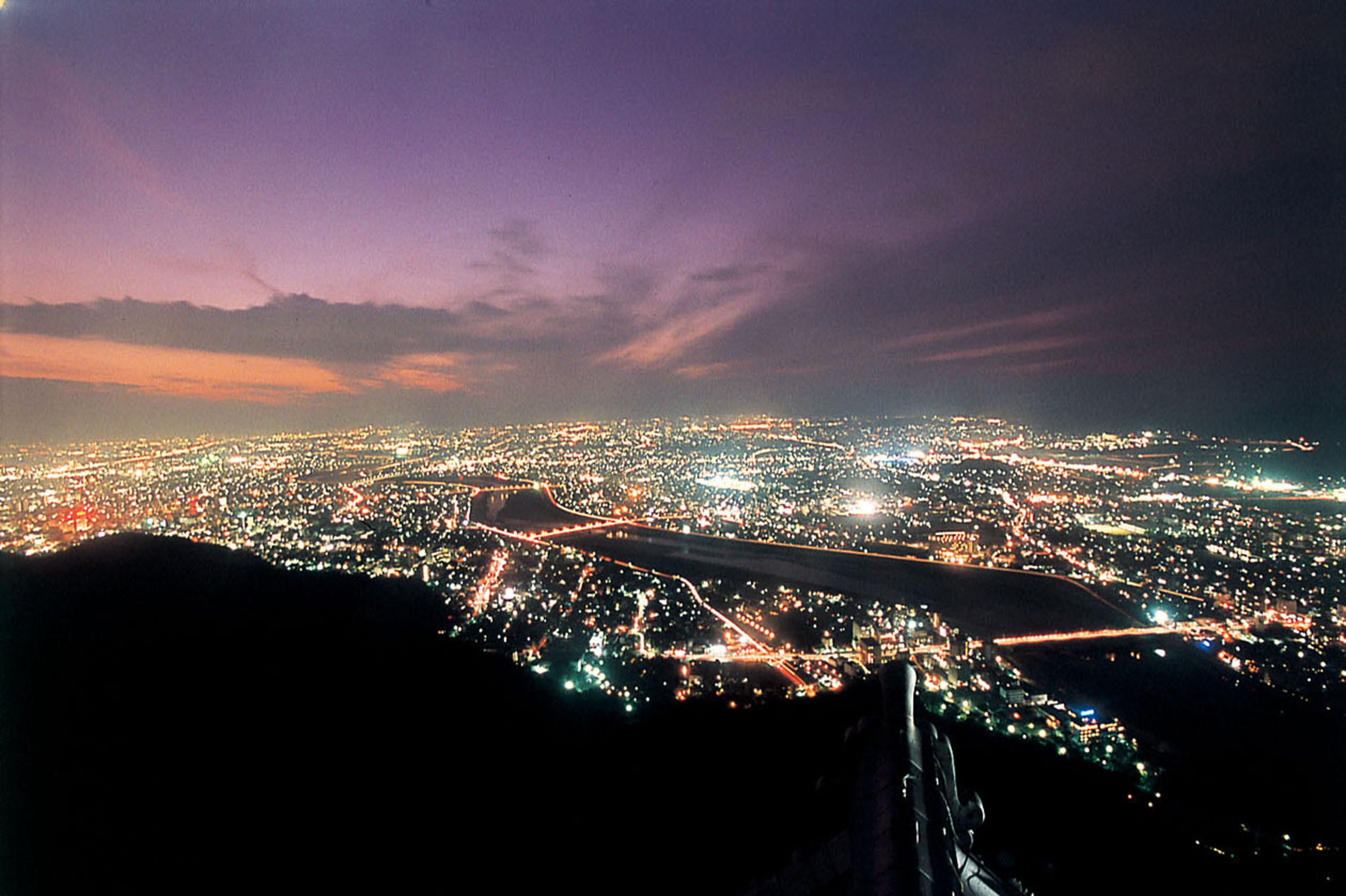 「岐阜城」からの夜景