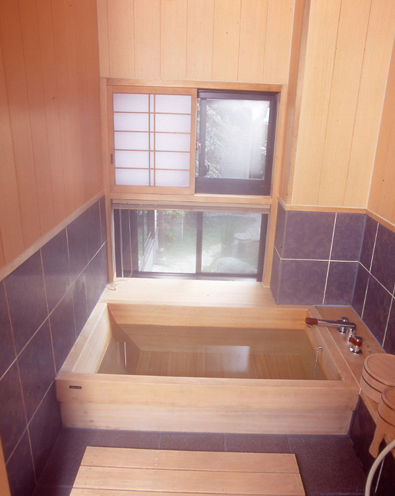 嵐山ヒノキ風呂