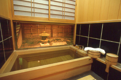 古代ヒノキ風呂