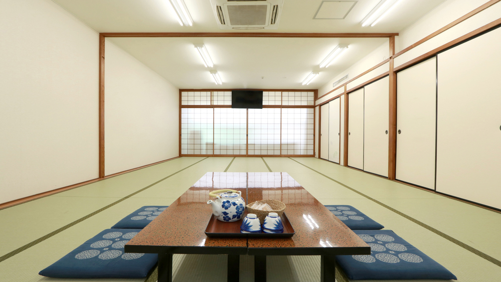 【訳あり団体部屋】共用(バス、トイレ、洗面)Wi-Fiあり