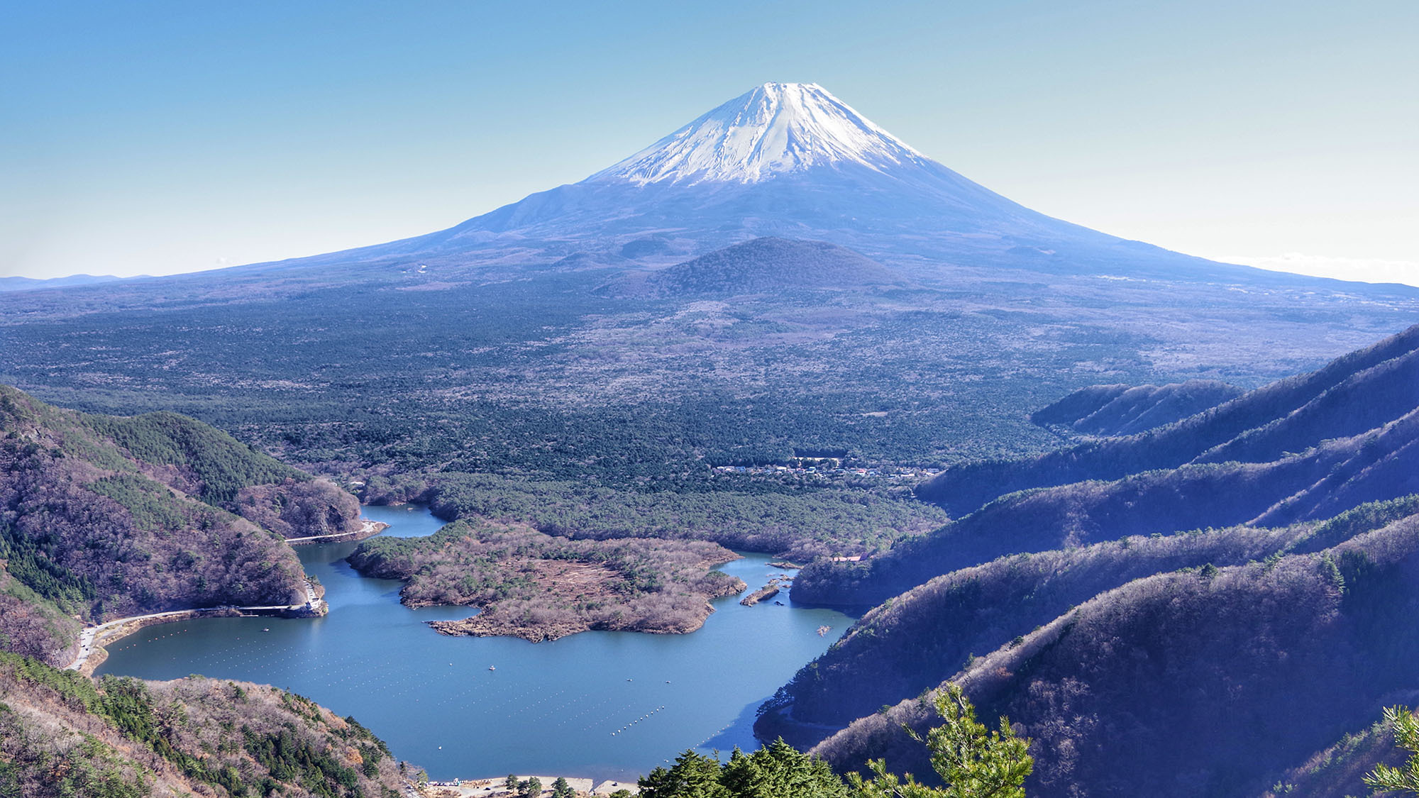 観光【絶景の富士山】幻想的な景色にうっとり・・。