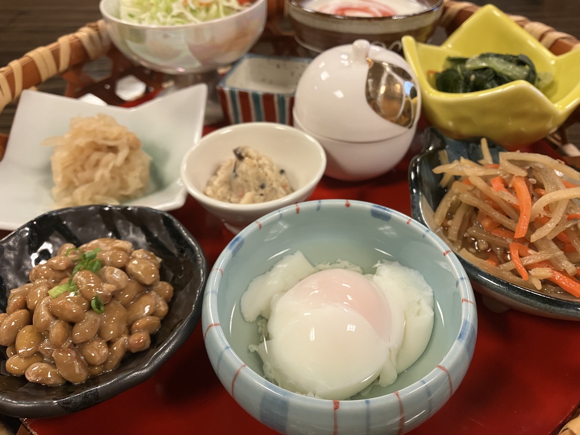 旅館の朝食はいつもわくわく