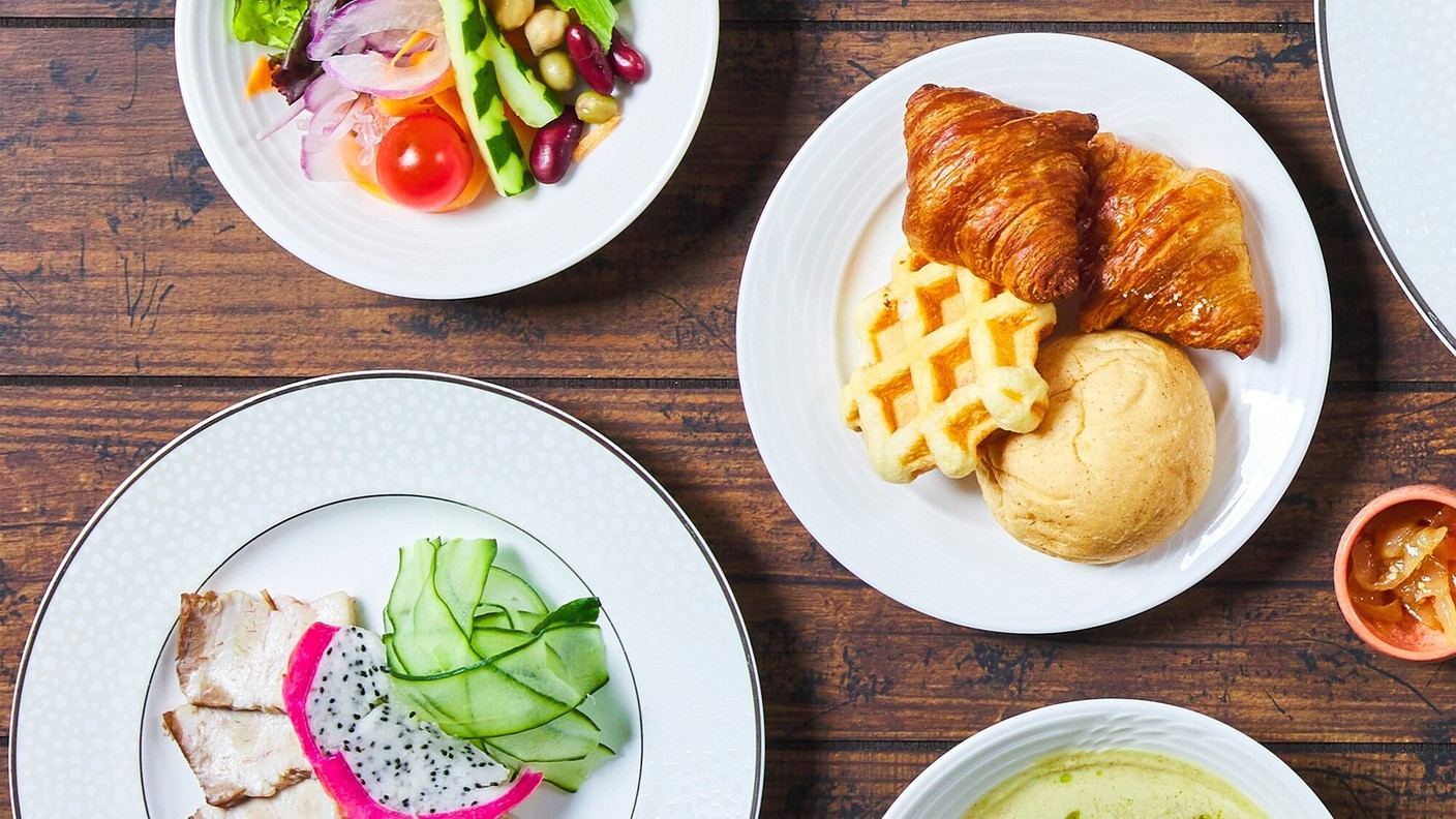 心と体を満たす「琉球ぬちぐすい朝ごはんビュッフェ」