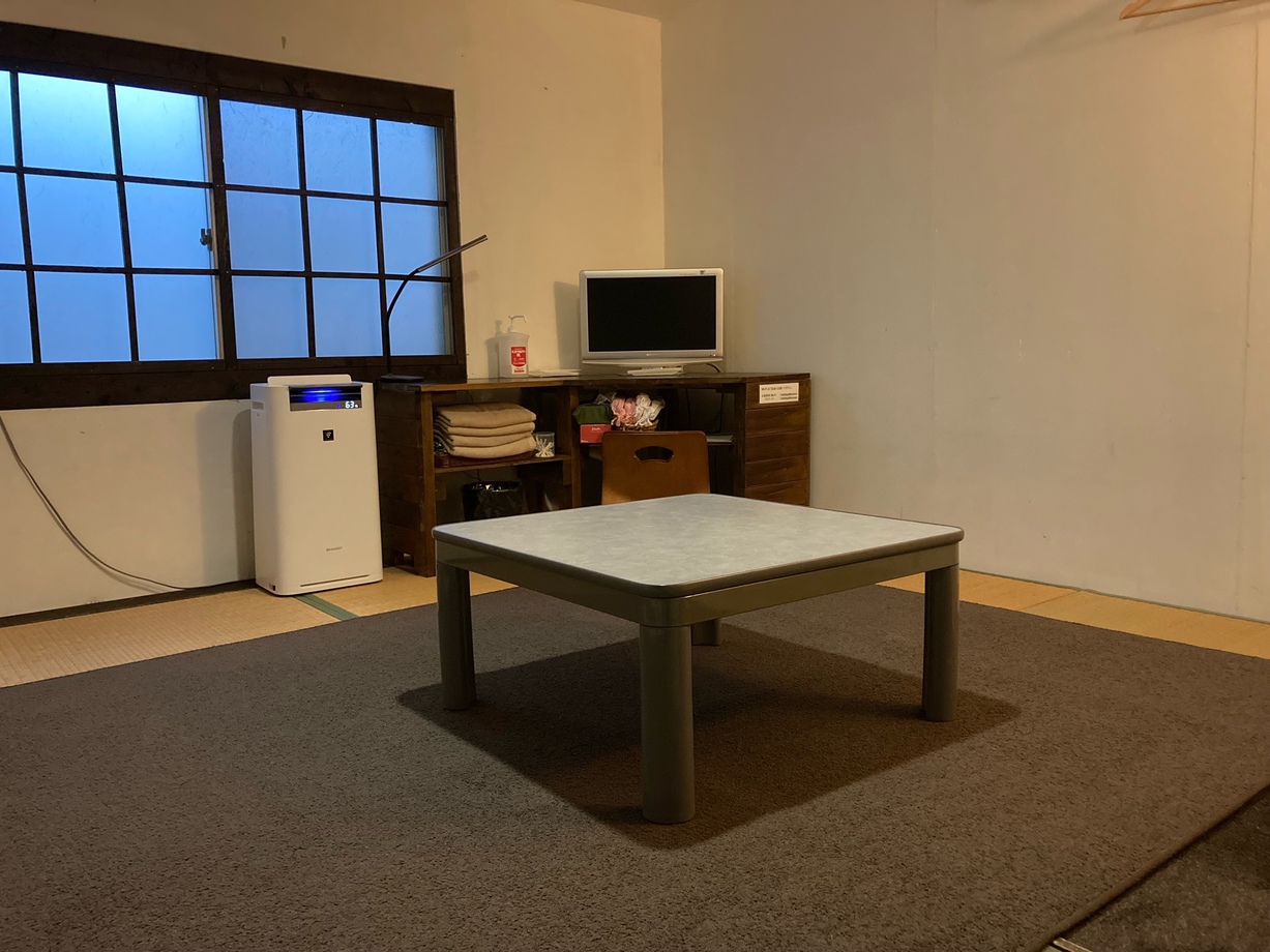 本館８畳和室