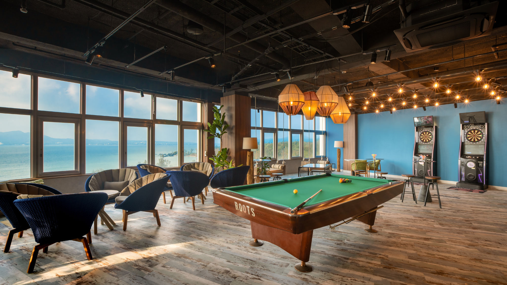 【ランドリー&ラウンジ２ＬＤＫ】フリーフロー&遊びコンテンツ満載のシェアスペース。