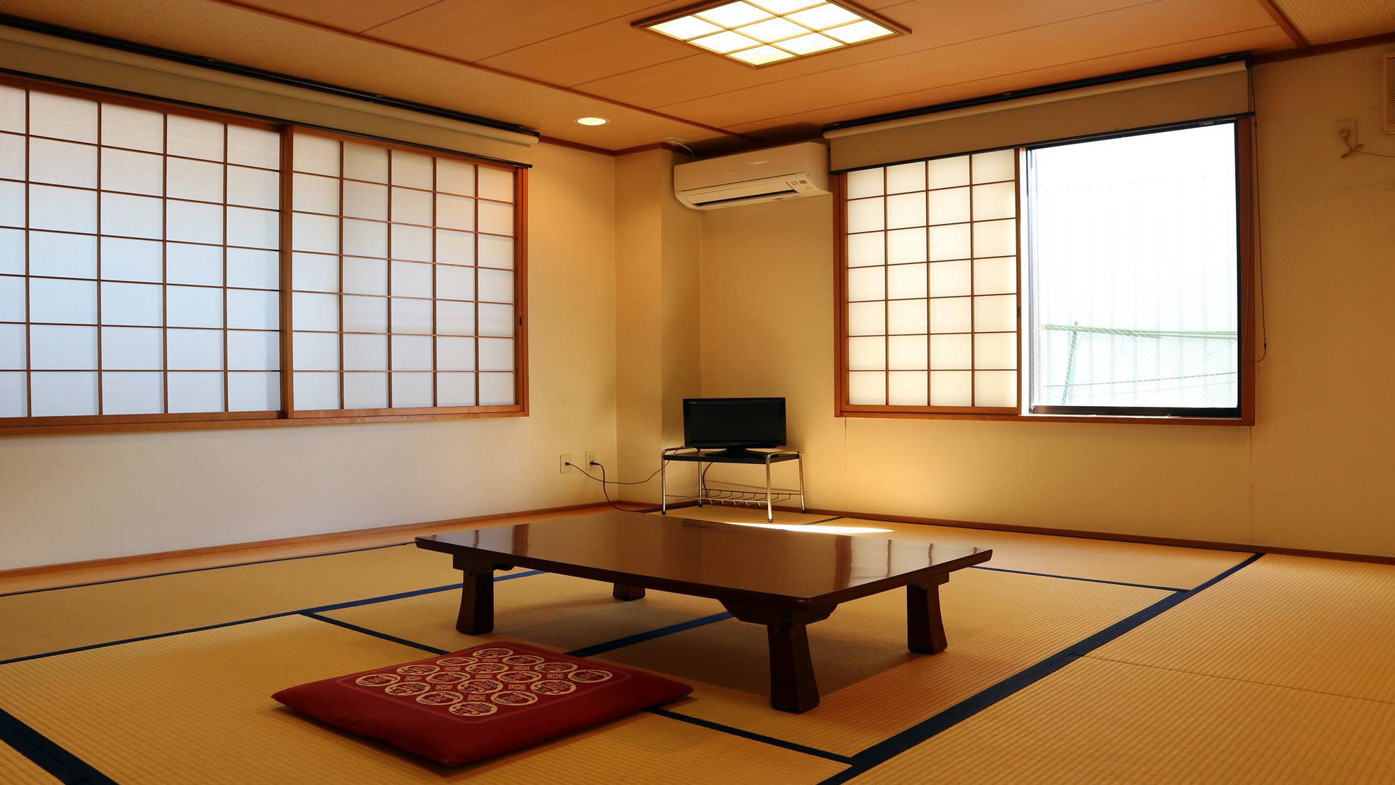 *【お部屋一例】6畳〜20畳までの和室。人数により割り振りさせていただきます。