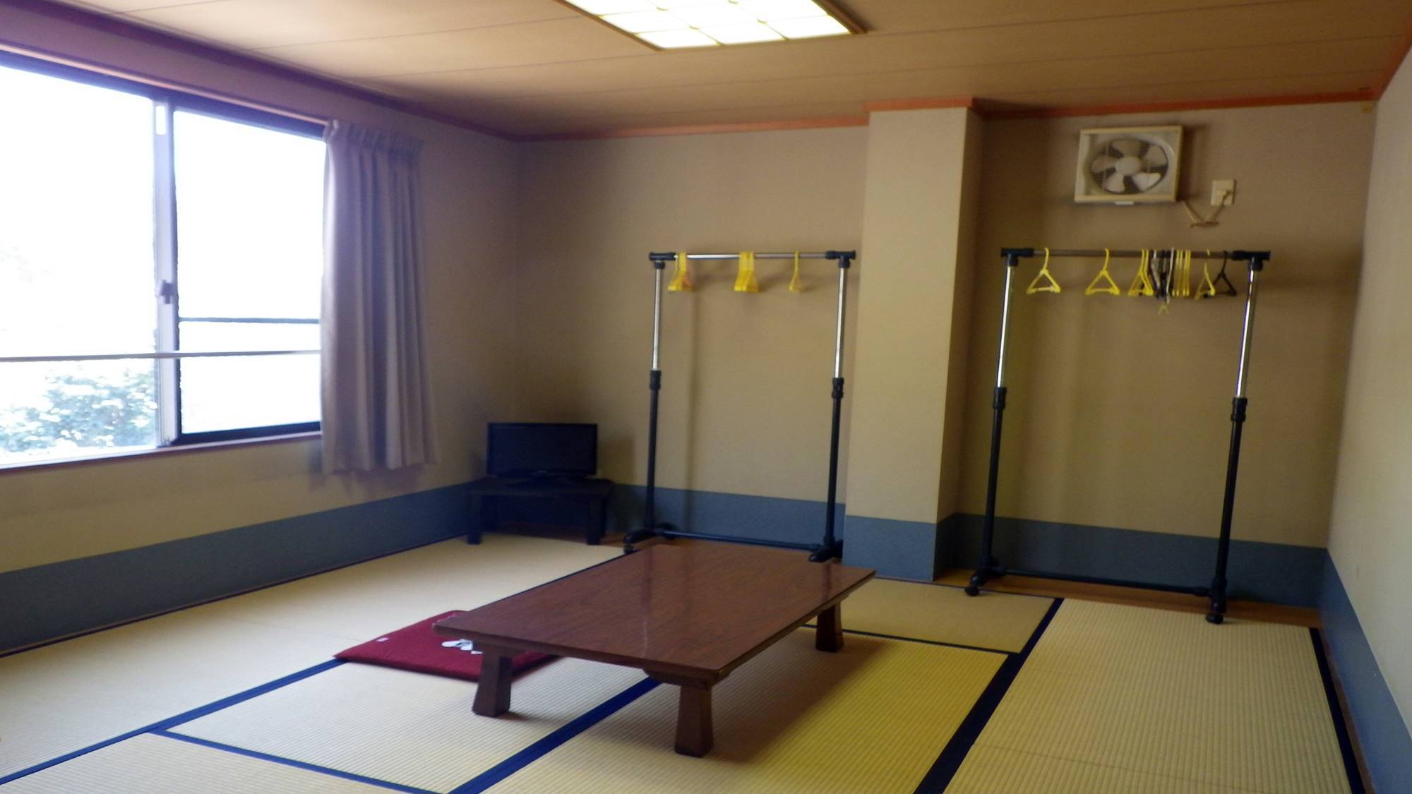 *【お部屋一例】6畳〜20畳までの和室。華美ではございませんが、心をこめて清掃しております。