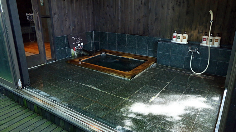 貸切風呂「昭和レトロの湯」