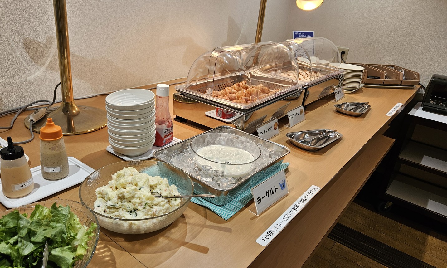 無料朝食サービス開始！