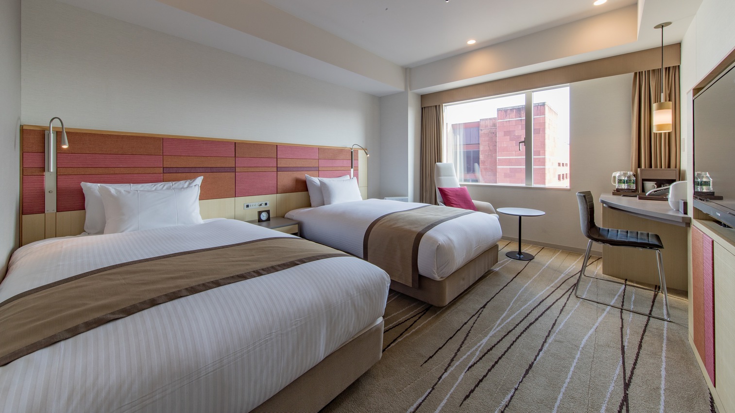 JR KYUSHU HOTEL Blossom Hakata Chuo - Tap to explore photos
