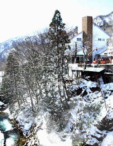 lodge winter