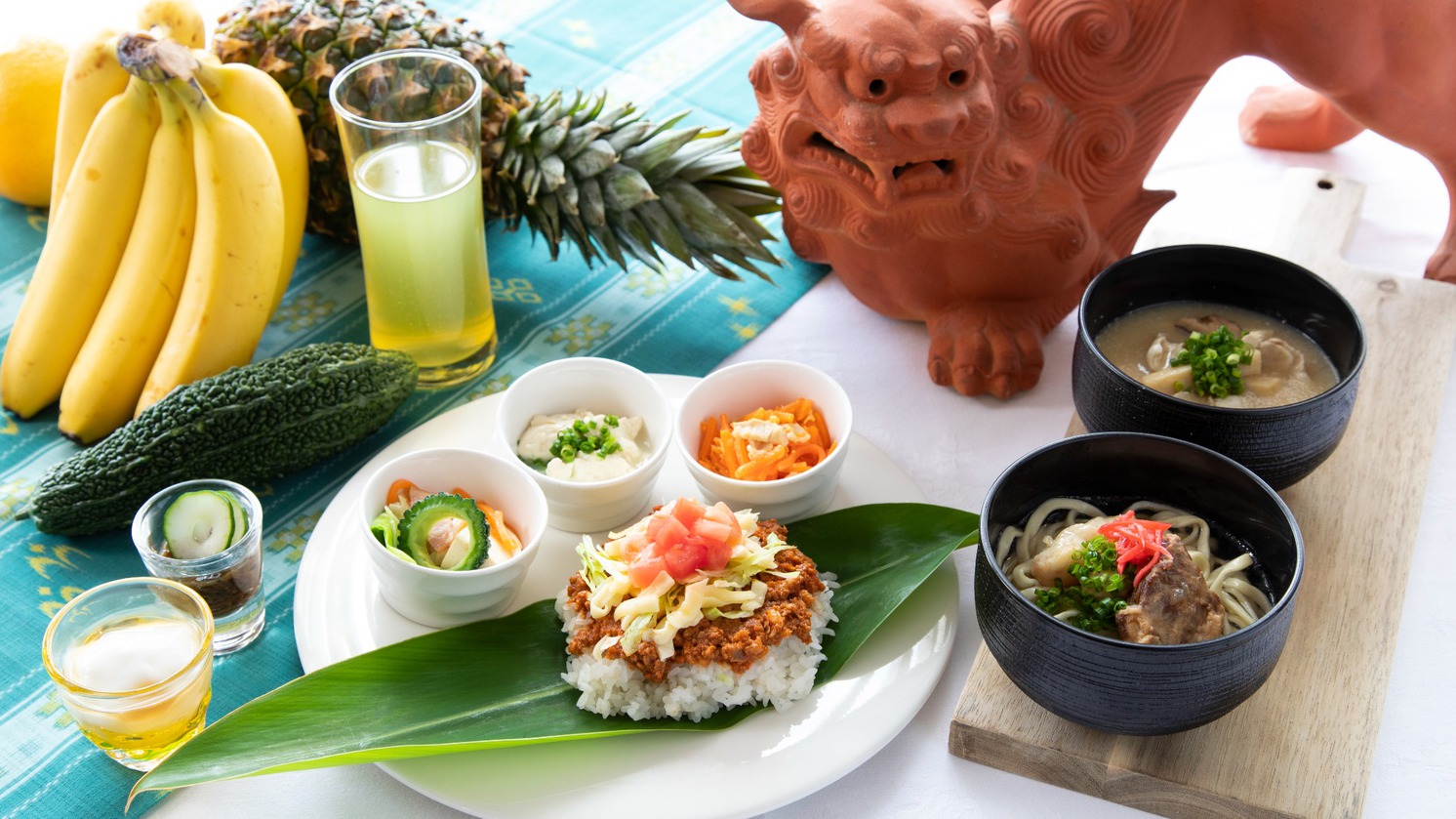 【朝食ビュッフェ】沖縄ならではのお料理も豊富！彩り豊かなメニューで元気な1日をスタート！