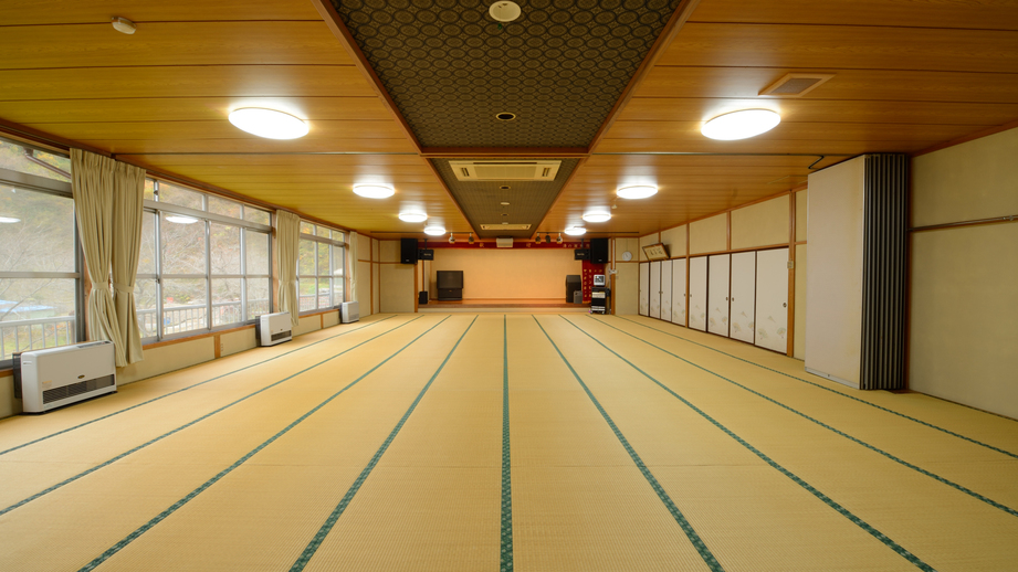 【大宴会場】