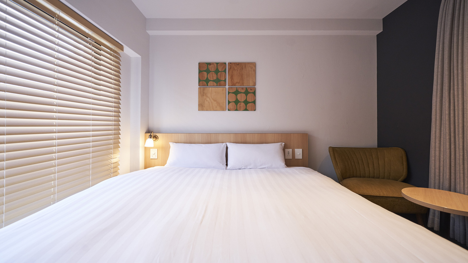 ダブルルーム日本ベッド160cm ×; 200cm