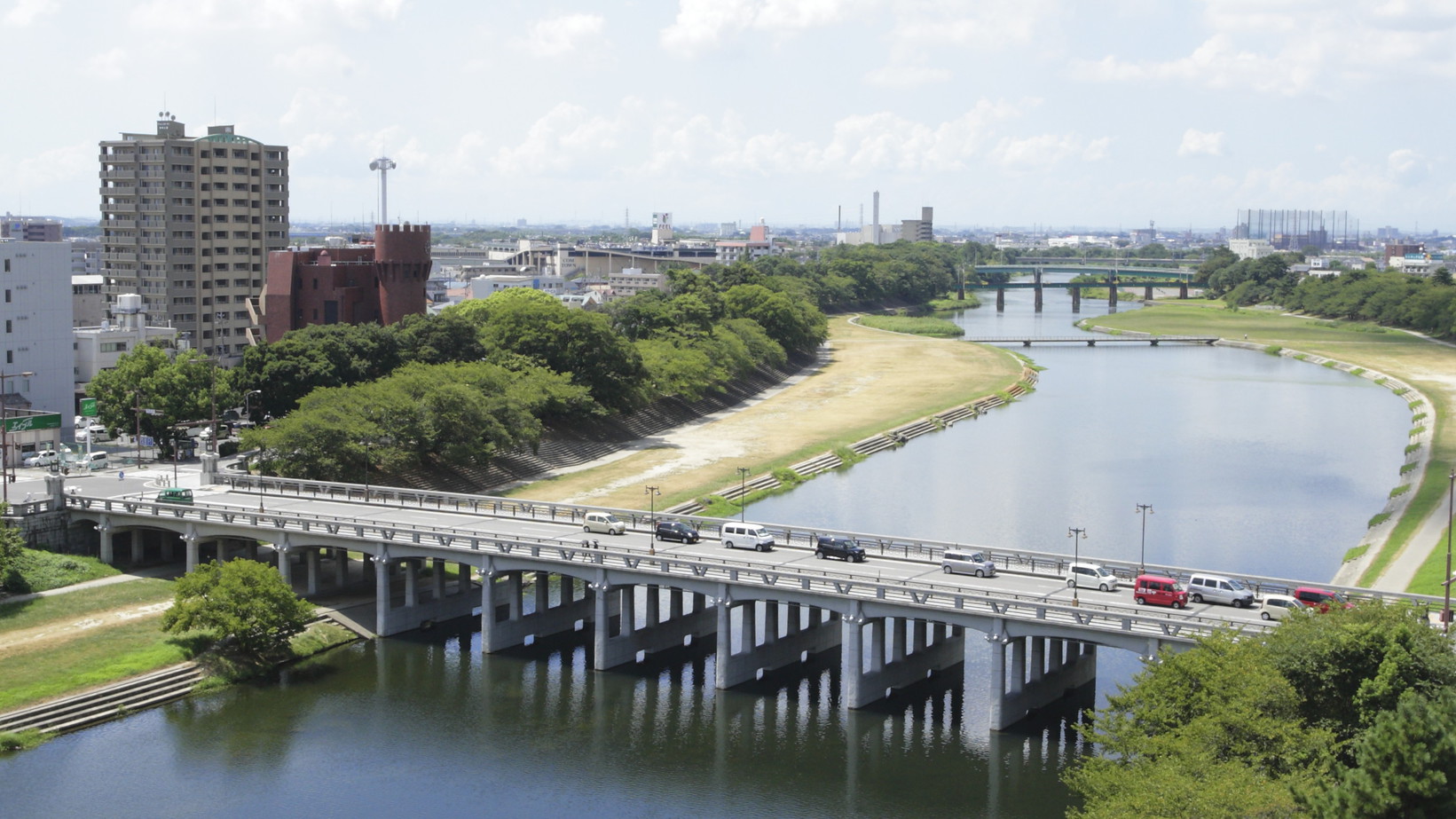 殿橋