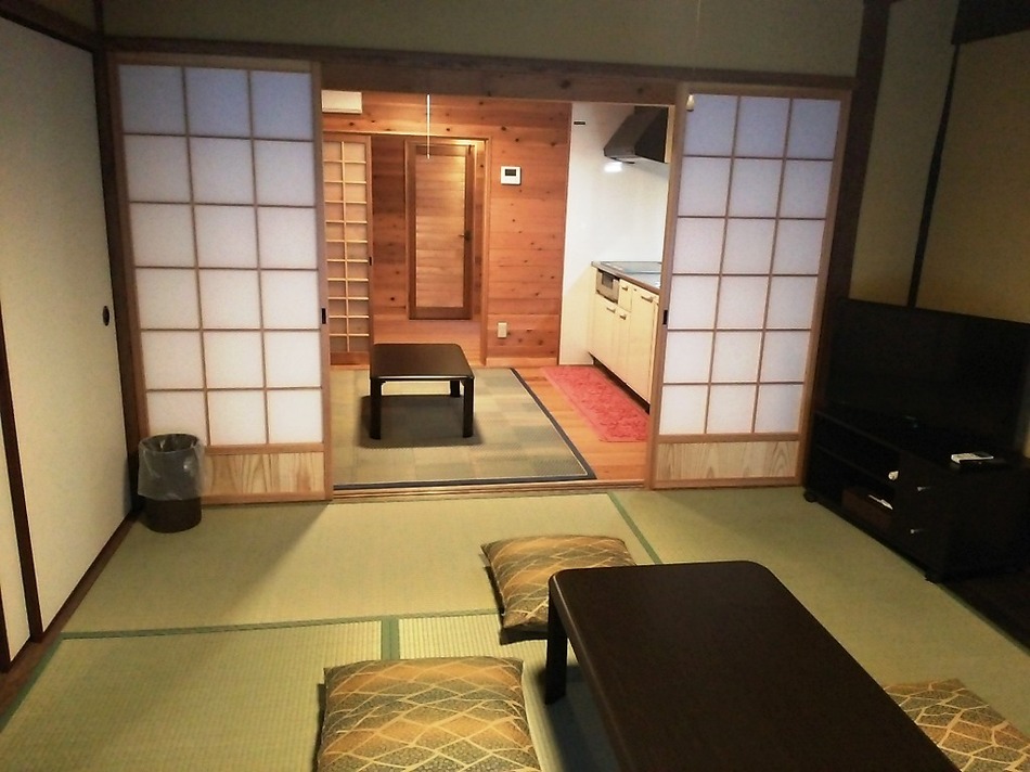法泉長屋-部屋