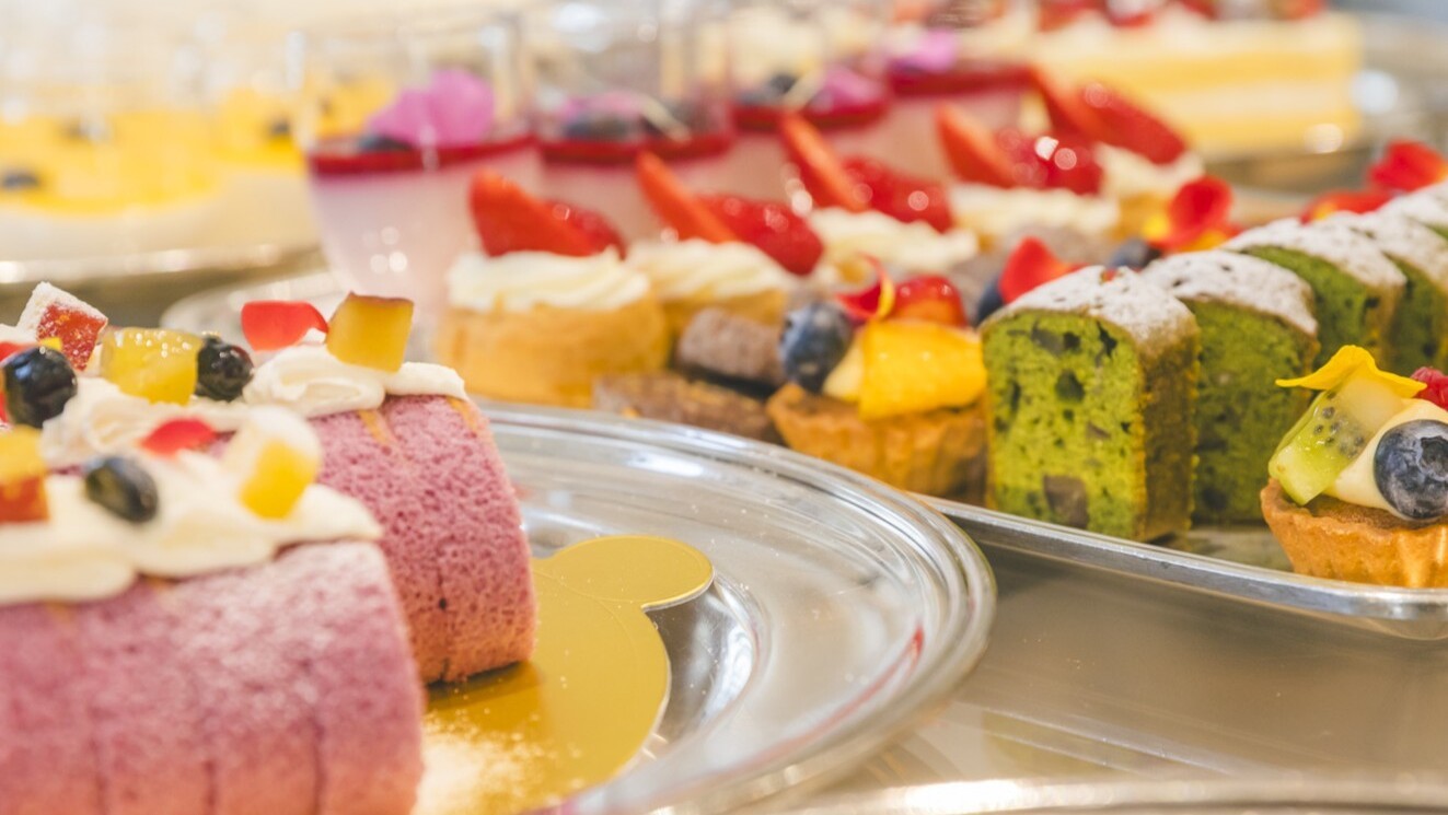 本館1階ーテラスレストラン「サントロペ」-朝食バイキング