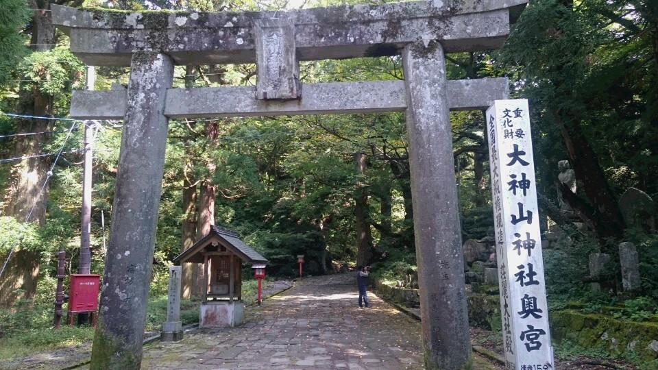 明神鳥居