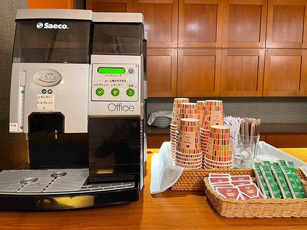 コーヒー無料サービス（セルフサービス）