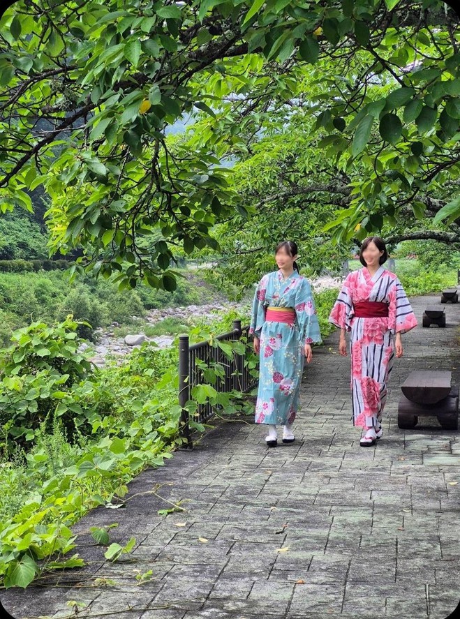 色浴衣