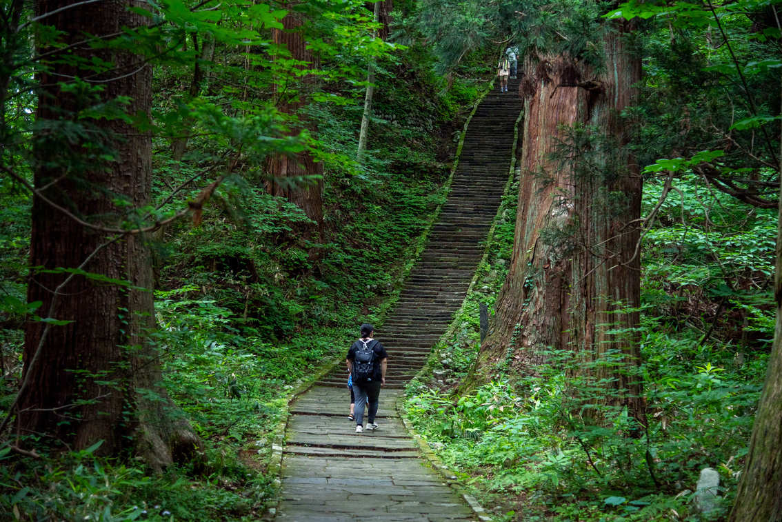 羽黒山（石段）